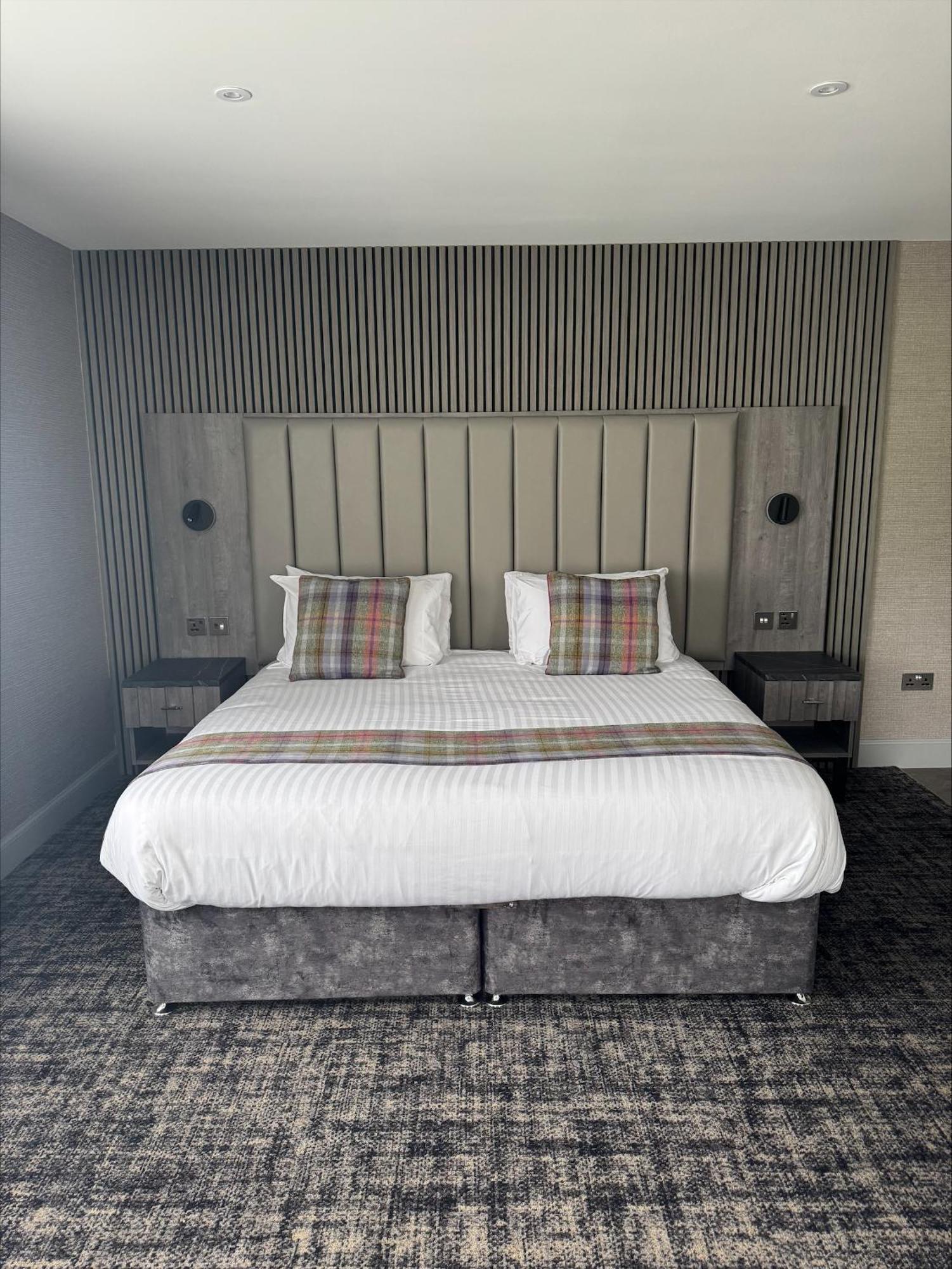 The Knowes Hotel & Restaurant Macduff Szoba fotó